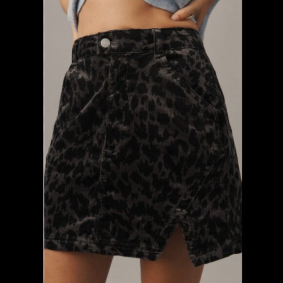 Brand New Pilcro Corduroy Mini Skirt - Picture 4 of 15